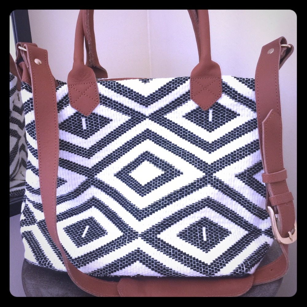 Tribe Alive Carryall