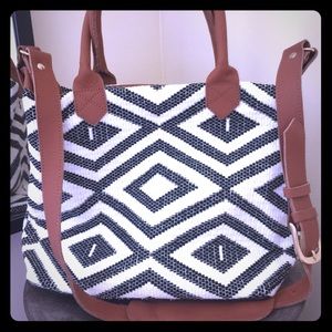 Tribe Alive Carryall