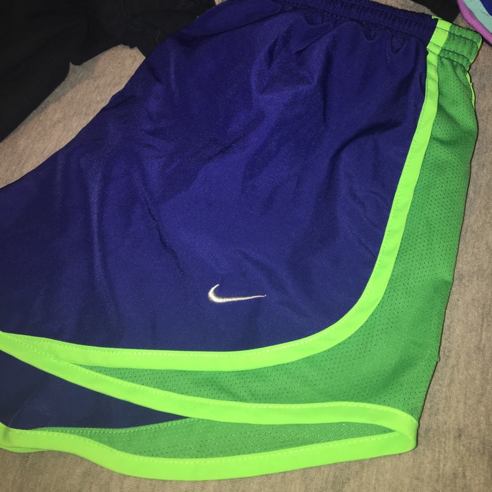 nike tempo shorts