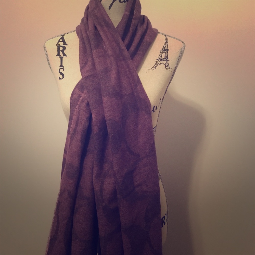 Coach scarf