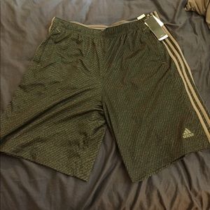 Adidas Green  Shorts Size XL