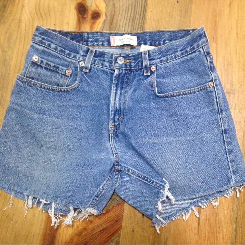 Levi's cutoffs.