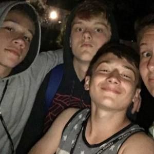 Meet your Posher, Adrian