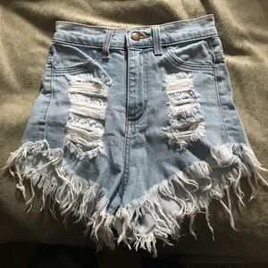 GJG Demin Daisy Dukes!