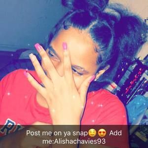 Meet your Posher, Alisha