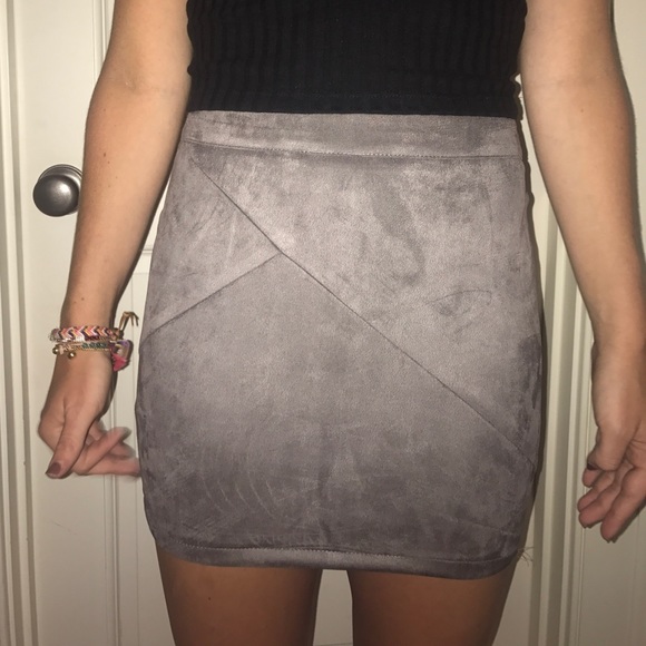 Luanne Suede Mini Skirt - Picture 2 of 2