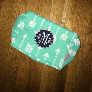 Cosmetic bag