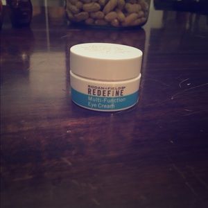 Rodan + Fields multi action eye cream