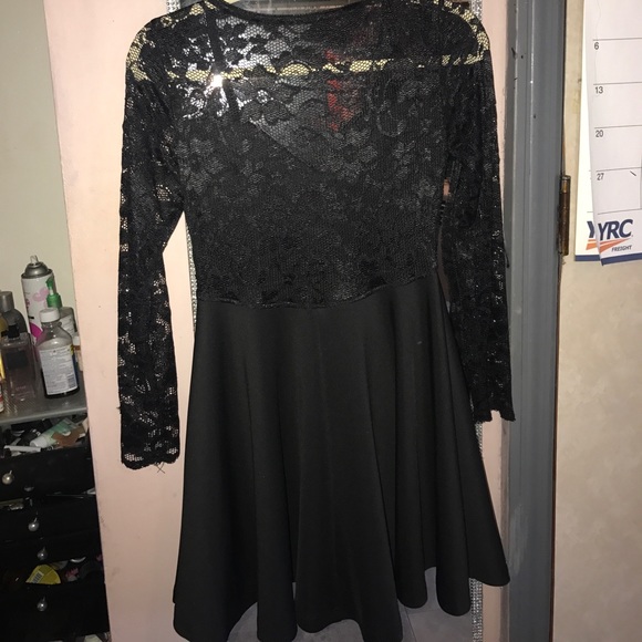 Black Lace Cocktail Dress - Picture 3 of 3