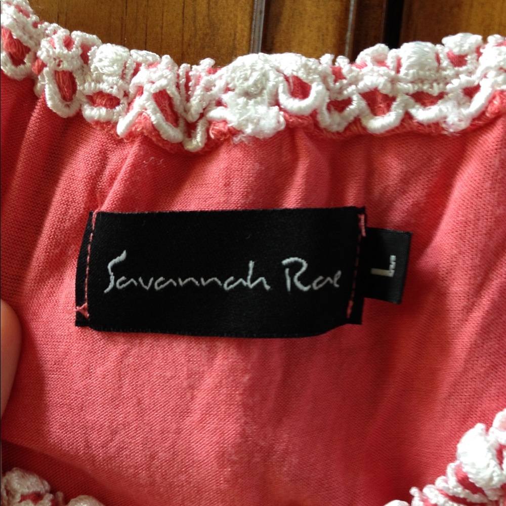 Blouse - Picture 2 of 3