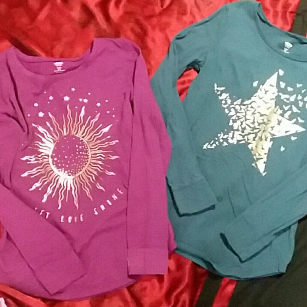 Old navy long sleeve shirts