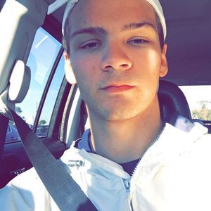 Meet your Posher, Gavin