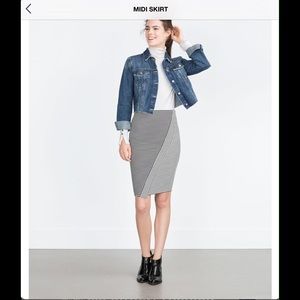Zara striped midi skirt