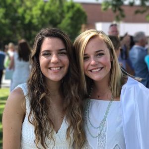 Meet your Posher, Claudia