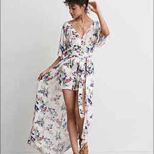AMERICAN EAGLE OUTFITTERS KIMONO MAXI ROMPER