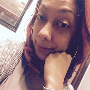 Meet your Posher, Floralee