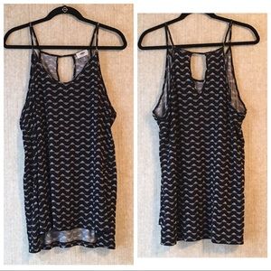 Old Navy: Spaghetti Strap V-Neck Shirt