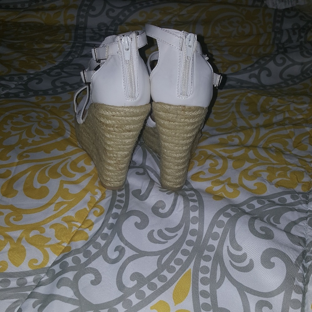 Wedges - Picture 2 of 4