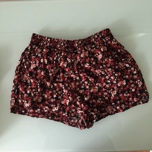 Floral Short-Shorts