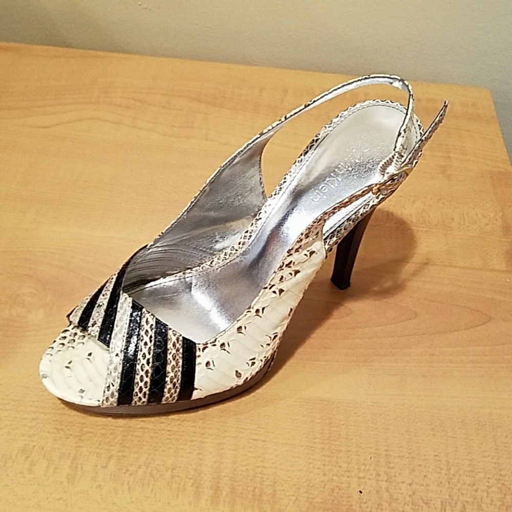 SOLD  - Calvin Klein Dana Slingback