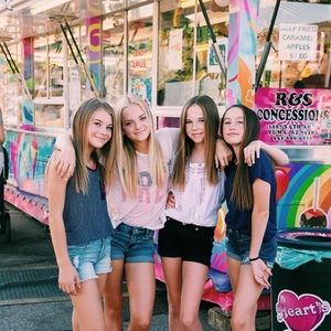 Meet your Posher, Jentri