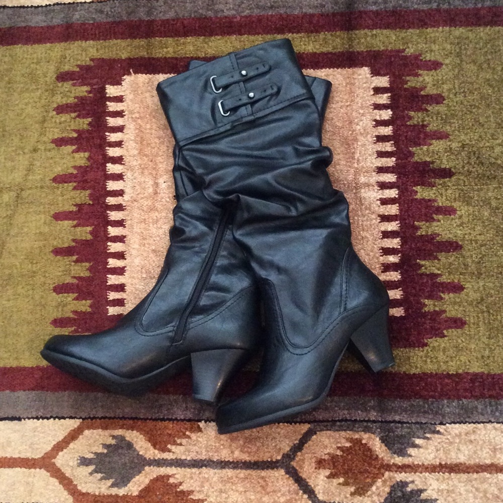 Bass Boots (Black) 💕🌸💕