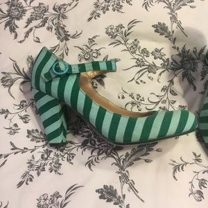 Green striped heels! Never worn