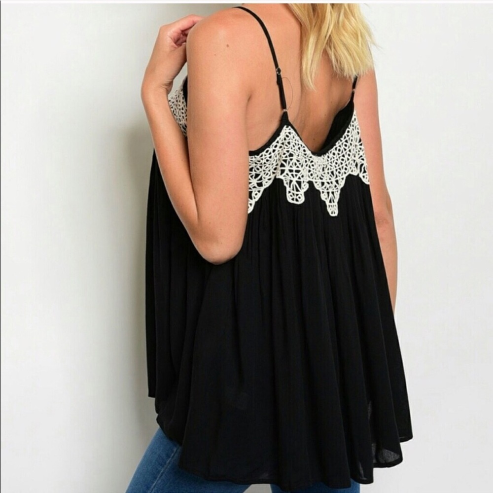 🖤LAST SMALL🖤 BNWT Crochet Trim Top 😍 - Picture 2 of 6