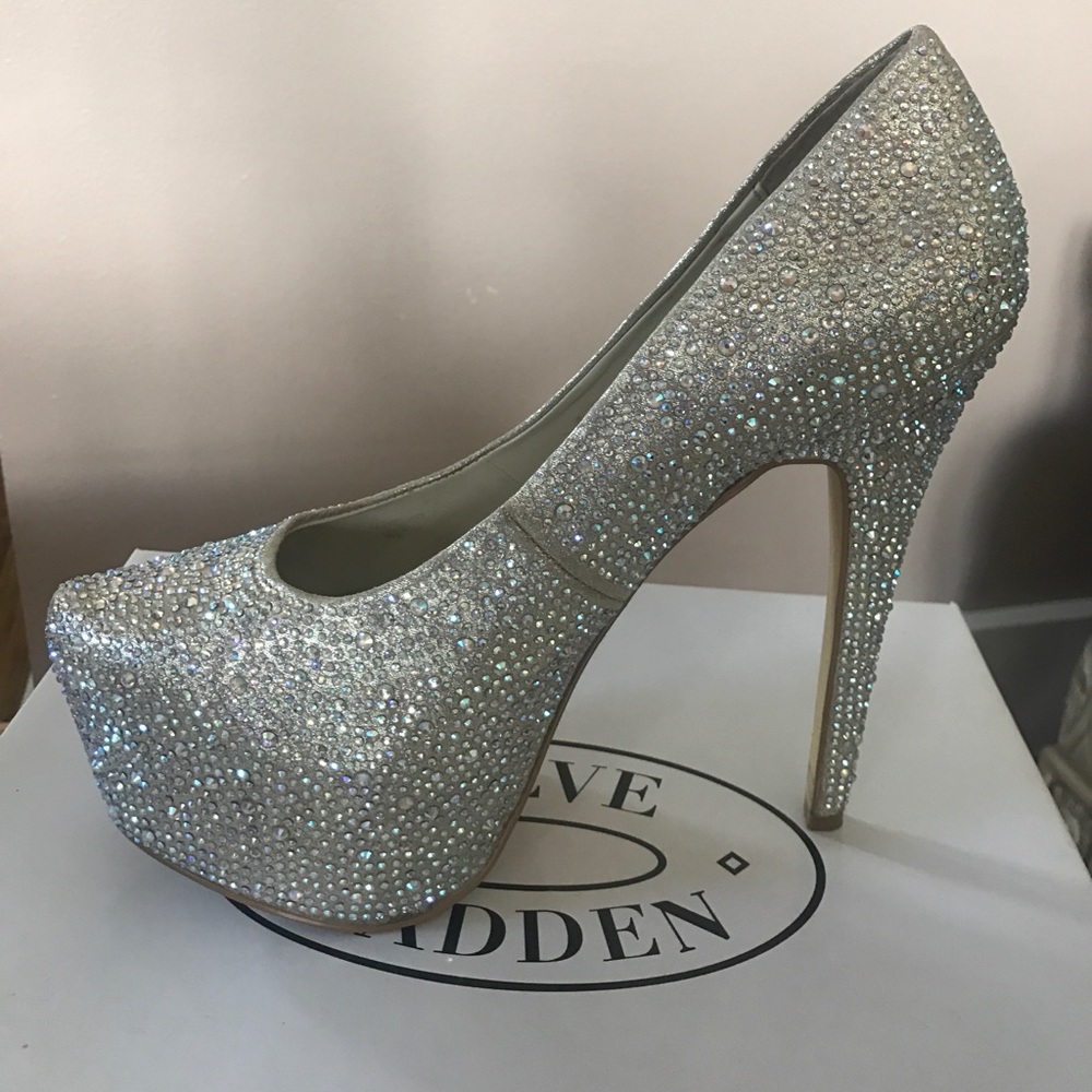 Steve Madden Deevaa Champagne