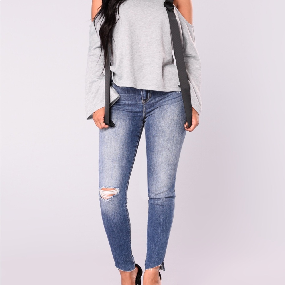 High Rise Cropped Jeans - Picture 1 of 6