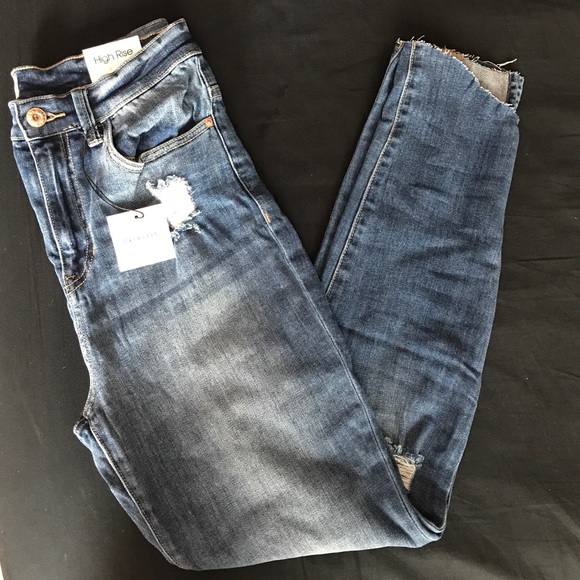 High Rise Cropped Jeans - Picture 2 of 6