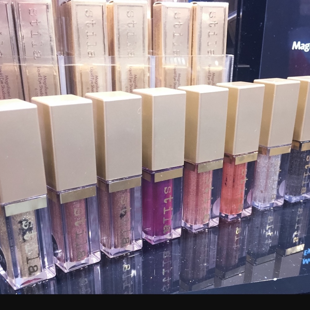 *NOT FOR SALE!* ISO STILA MAGNIFICENT METALS!