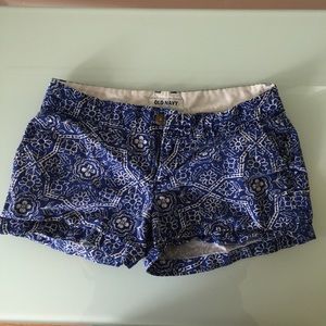 Blue Old Navy shorts