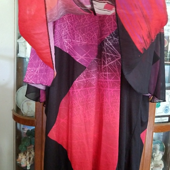 BEAUTIFUL COLORFUL PLUS SIZE SHEER SHIRT TANK - Picture 5 of 6