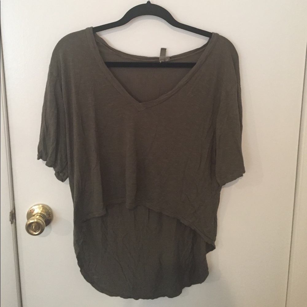 Forrest green high-low short sleeve top