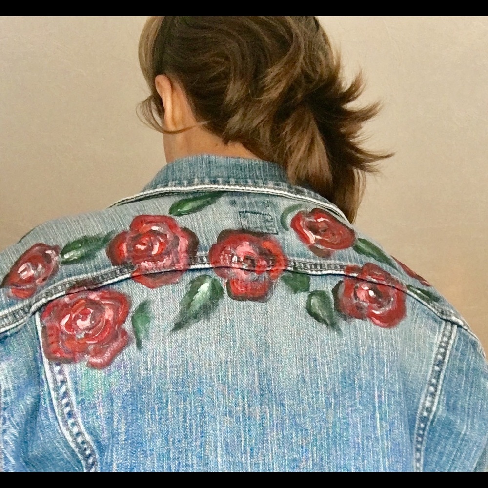 GAP Denim Jacket - With Painted Roses 🌹