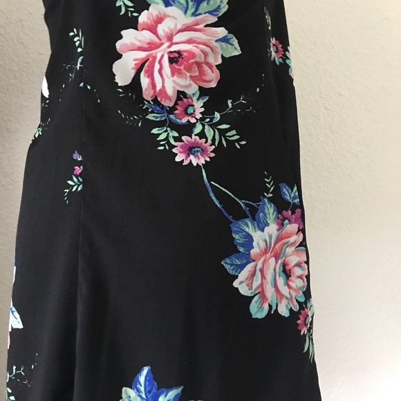 Black floral dress - Picture 5 of 5