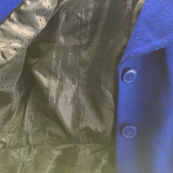 Jacket - Picture 2 of 4