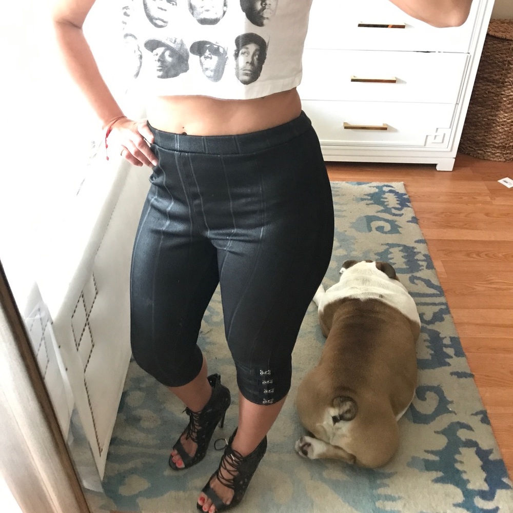 Cropped high waisted leggings