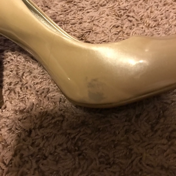 Jessica Simpson beige heels - Picture 5 of 5