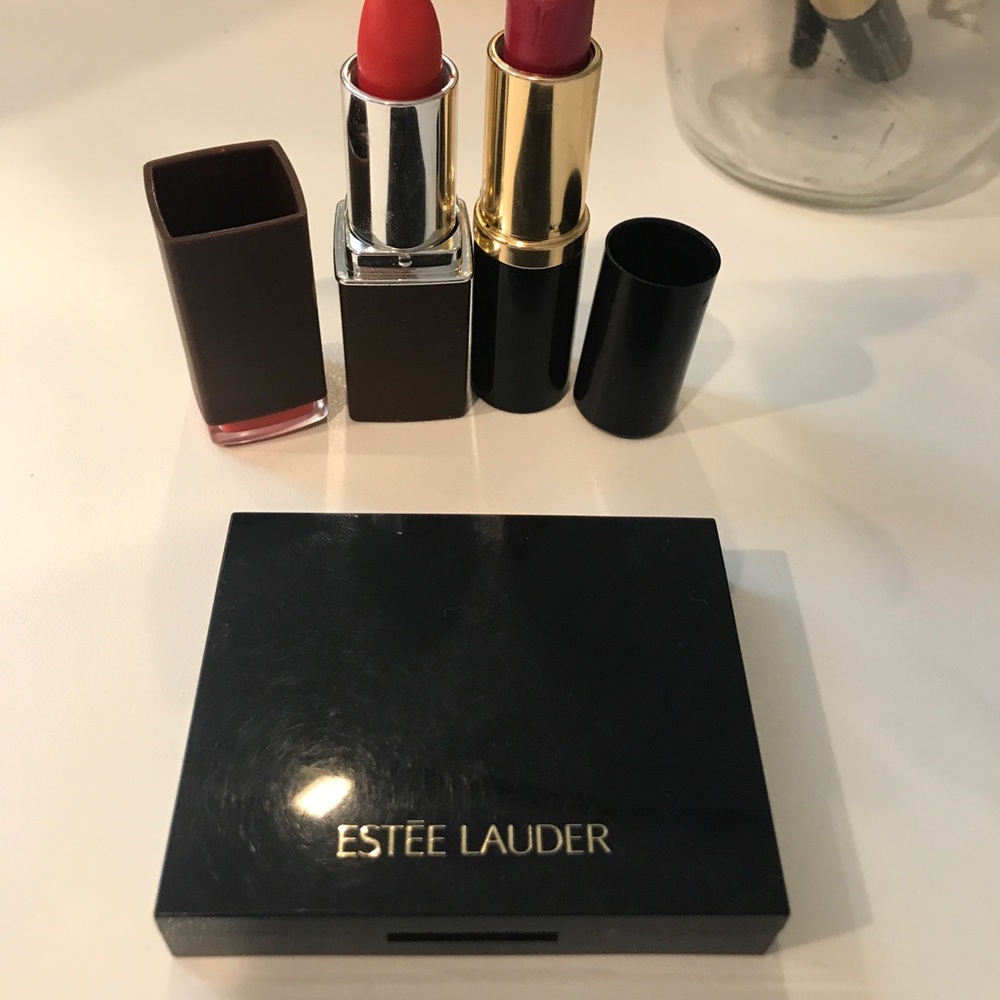 ESTEE LAUDER BLUSH: 220 PINK KISS- name🤗