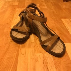 Teva strappy sandal