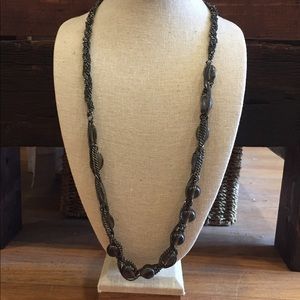 Chain and bauble necklace