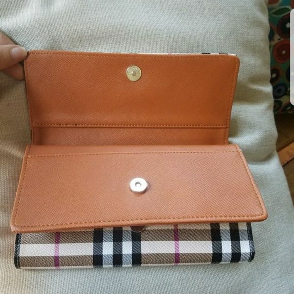 Wallet - Picture 2 of 4