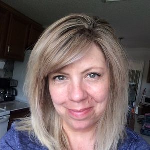 Meet your Posher, Tina