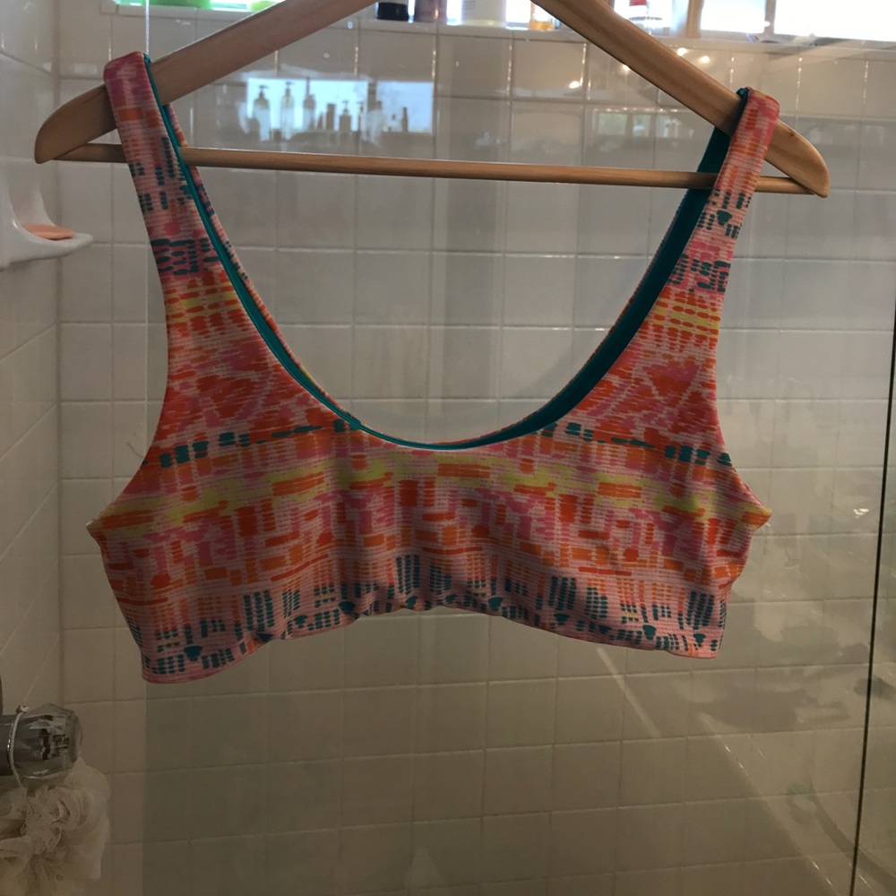 Lolli swim top