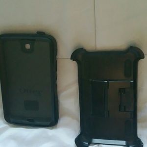 Otter box (used)