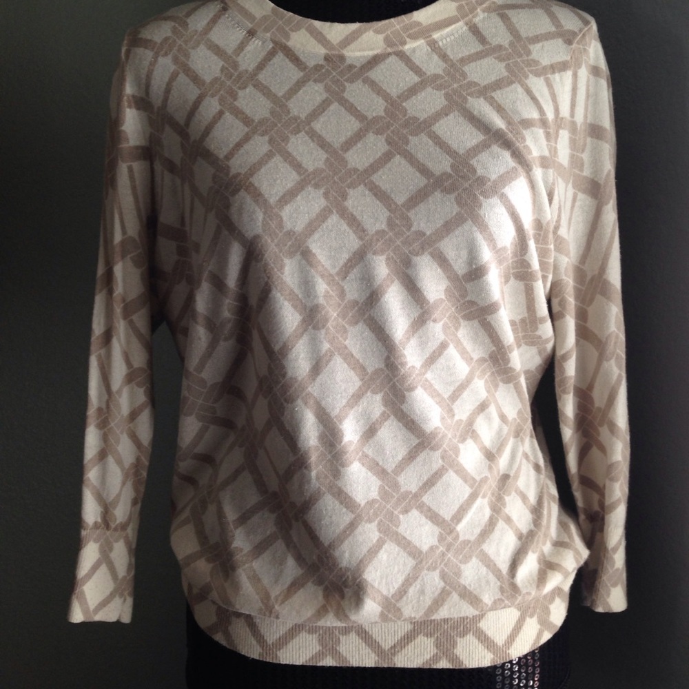 Banana Republic Soft Cotton and Silk Beige Sweater