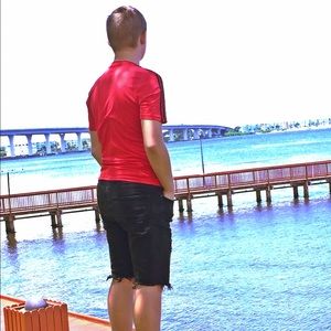 Meet your Posher, Devin