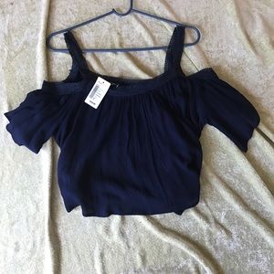 LACE OFF THE SHOULDER CROP TOP